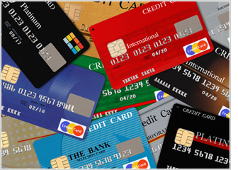 過払い金請求するとクレジットカードは使える？